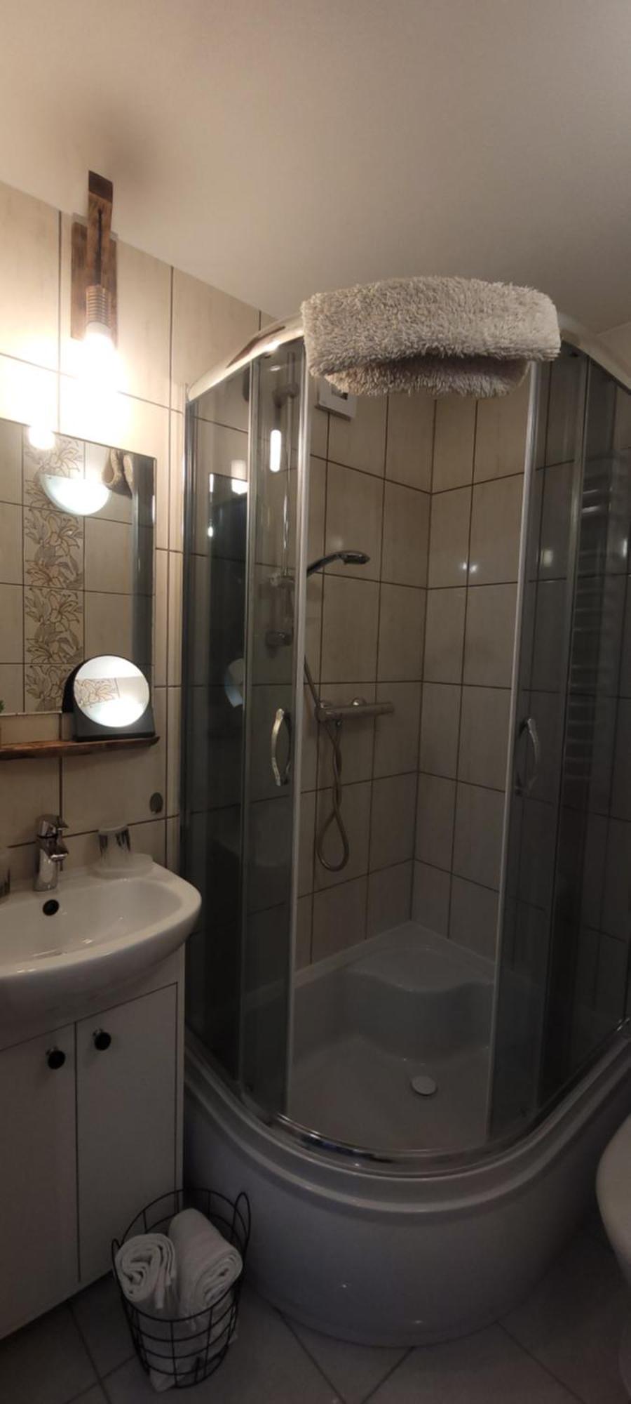 Apartamenty Pod Uwalonym Debem Jezow Sudecki Extérieur photo